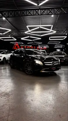 MERCEDES-BENZ-GLA 200-2015
