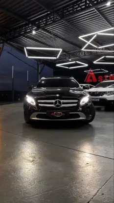 MERCEDES-BENZ-GLA 200-2015