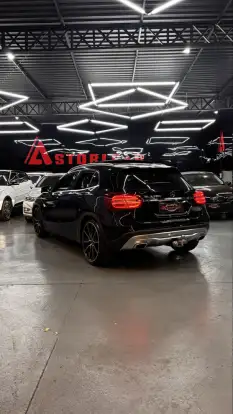 MERCEDES-BENZ-GLA 200-1.6 CGI VISION 16V TURBO GASOLINA 4P AUTOMÁTICO MERCEDES-BENZ-GLA 200-2015