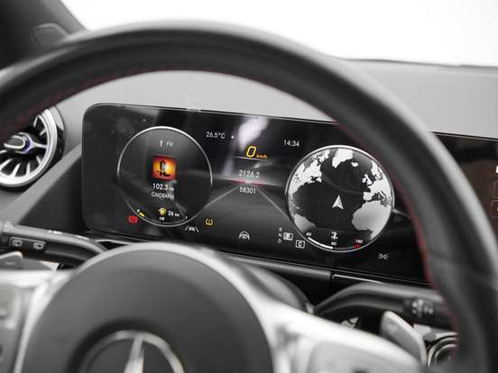 MERCEDES-BENZ-GLA 200-1.3 GCI GASOLINA AMG LINE 7G-DCT MERCEDES-BENZ-GLA 200-2022