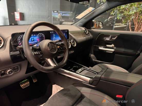 MERCEDES-BENZ-GLA 200-2026