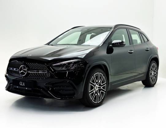 MERCEDES-BENZ GLA 200 1.3 MHEV NIGHT EDITION 7G-DCT