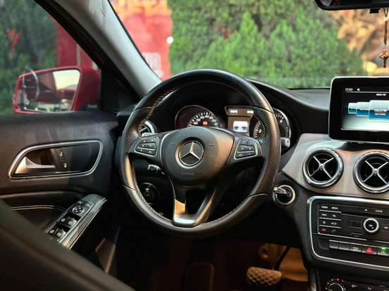 MERCEDES-BENZ-GLA 200-1.6 CGI ADVANCE 16V TURBO FLEX 4P AUTOMÁTICO MERCEDES-BENZ-GLA 200-2016