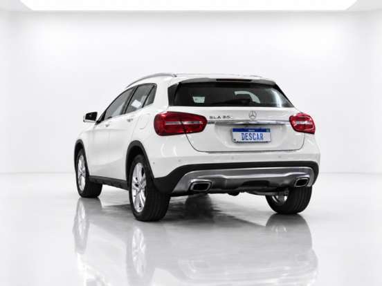 MERCEDES-BENZ-GLA 200-1.6 CGI ENDURO 16V TURBO FLEX 4P AUTOMÁTICO MERCEDES-BENZ-GLA 200-2016