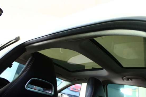 MERCEDES-BENZ-GLA 200-2016