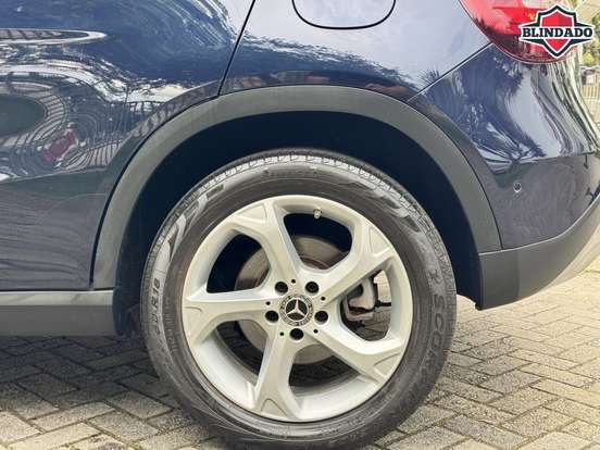MERCEDES-BENZ-GLA 200-1.6 CGI FLEX ADVANCE 7G-DCT MERCEDES-BENZ-GLA 200-2018