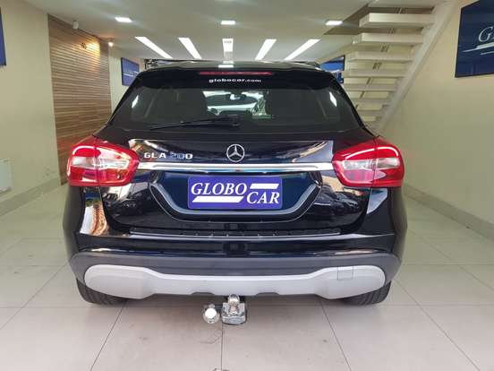 MERCEDES-BENZ-GLA 200-2018