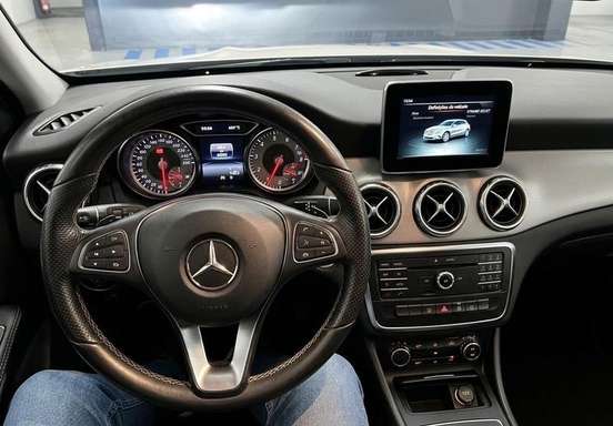 MERCEDES-BENZ-GLA 200-1.6 CGI STYLE 16V TURBO FLEX 4P AUTOMÁTICO MERCEDES-BENZ-GLA 200-2017