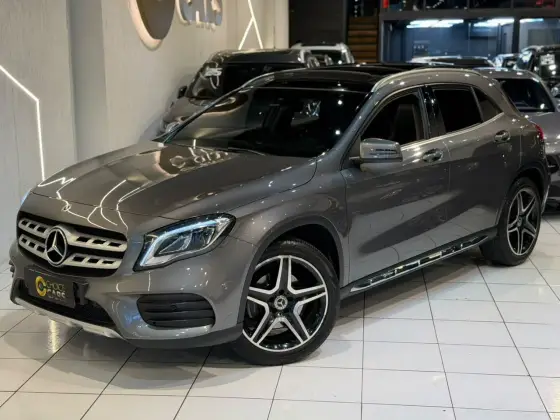 Mercedes-Benz GLA 250 2.0 CGI Gasolina Sport 7G-DCT