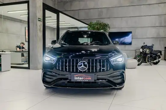 MERCEDES-BENZ-GLA 35 AMG-2022
