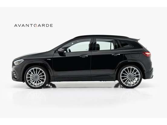 MERCEDES-BENZ-GLA 35 AMG-2.0 MHEV 4MATIC SPEEDSHIFT MERCEDES-BENZ-GLA 35 AMG-2025