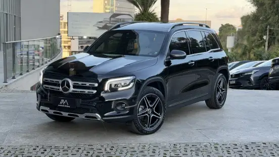MERCEDES-BENZ-GLB 200-2020