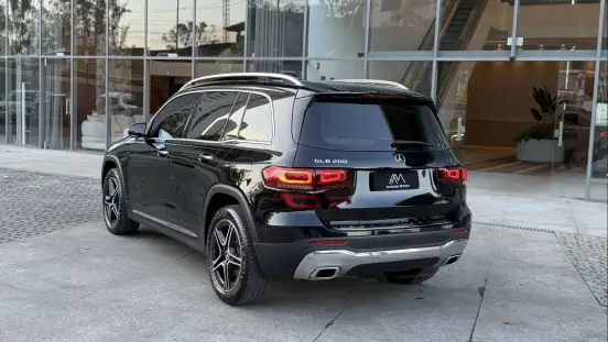 MERCEDES-BENZ-GLB 200-2020