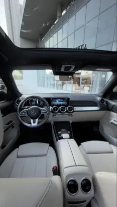 MERCEDES-BENZ-GLB 200-2020