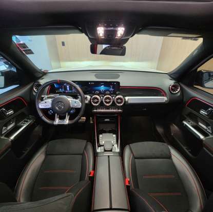 MERCEDES-BENZ-GLB 35 AMG-2022