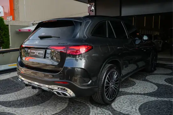 MERCEDES-BENZ-GLC 300-2024