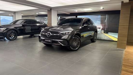 MERCEDES-BENZ-GLC 300-2025