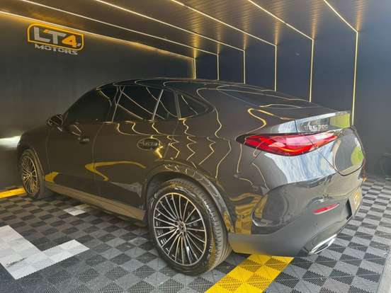 MERCEDES-BENZ-GLC 300-2.0 MHEV AMG LINE COUPÉ 4MATIC 9G-TRONIC MERCEDES-BENZ-GLC 300-2025