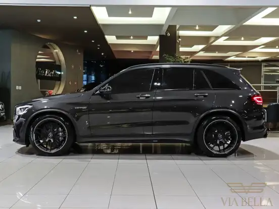 MERCEDES-BENZ-GLC 63 AMG-4.0 V8 TURBO GASOLINA 4MATIC+ SPEEDSHIFT MERCEDES-BENZ-GLC 63 AMG-2020