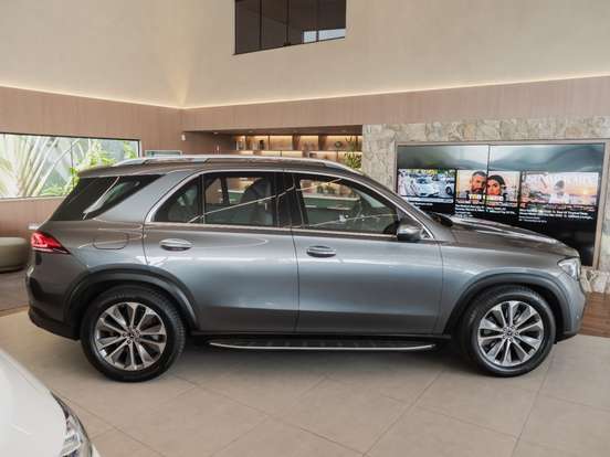 MERCEDES-BENZ-GLE 400d-3.0 V6 DIESEL 4MATIC 9G-TRONIC MERCEDES-BENZ-GLE 400d-2019