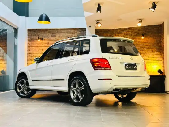 MERCEDES-BENZ-GLK 220-2.1 CDI SPORT 4X4 DIESEL 4P AUTOMÁTICO MERCEDES-BENZ-GLK 220-2014