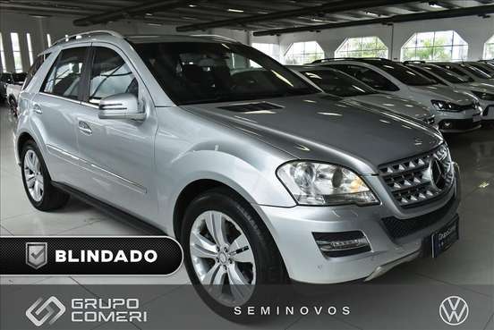 MERCEDES-BENZ-ML 500-2010