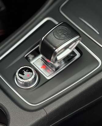MERCEDES-BENZ-A 45 AMG-2.0 16V TURBO GASOLINA 4P AUTOMATIZADO MERCEDES-BENZ-A 45 AMG-2015