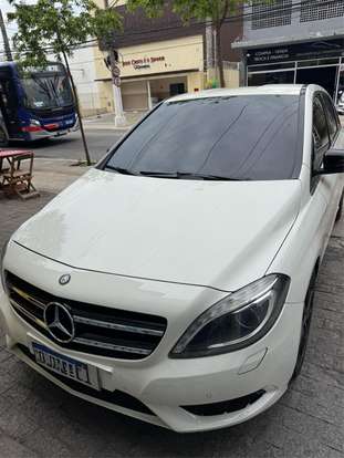 MERCEDES-BENZ-B 200-2013