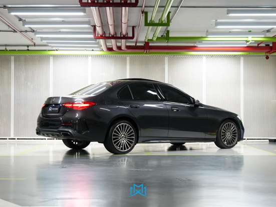 MERCEDES-BENZ-C 200-2025
