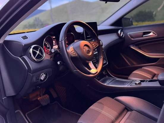 MERCEDES-BENZ-GLA 200-1.6 CGI FLEX ADVANCE 7G-DCT MERCEDES-BENZ-GLA 200-2018
