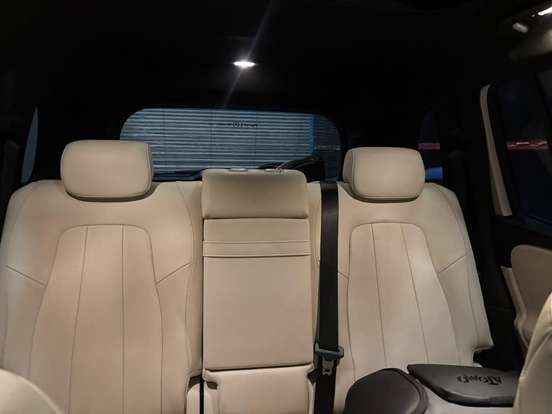 MERCEDES-BENZ-GLB 200-2020