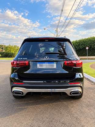 MERCEDES-BENZ-GLB 220-2.0 MHEV AMG LINE 4MATIC 8G-DCT MERCEDES-BENZ-GLB 220-2024