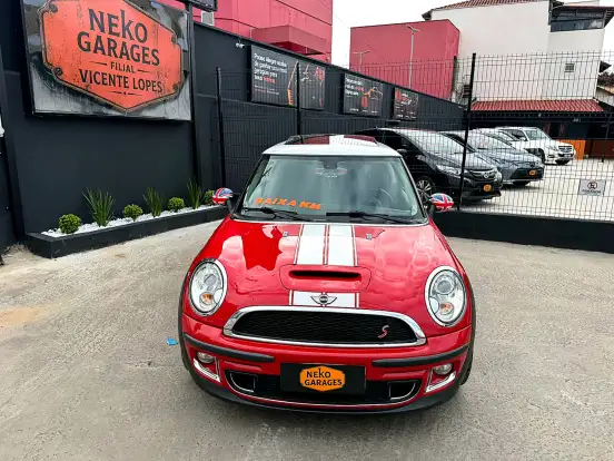 MINI-COOPER-1.6 COUPÉ JOHN COOPER WORKS 16V TURBO GASOLINA 2P AUTOMÁTICO MINI-COOPER-2011