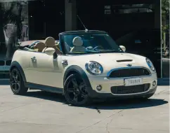 MINI COOPER 1.6 JOHN COOPER WORKS CABRIO 16V GASOLINA 2P AUTOMÁTICO MINI COOPER 1.6 JOHN COOPER WORKS CABRIO 16V GASOLINA 2P AUTOMÁTICO