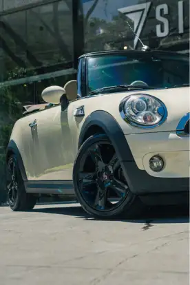 MINI-COOPER-2010