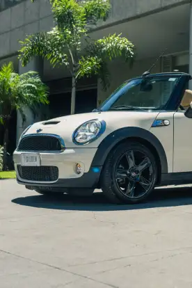 MINI-COOPER-2010