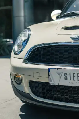 MINI-COOPER-2010