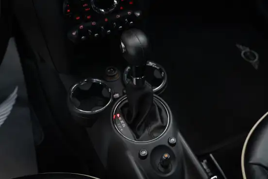 MINI-COOPER-2011