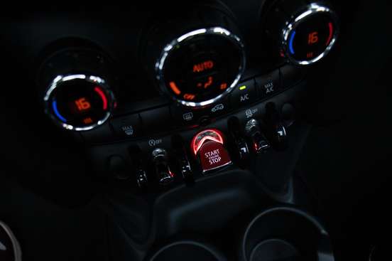 MINI-COOPER-1.5 12V TURBO GASOLINA 2P AUTOMÁTICO MINI-COOPER-2017