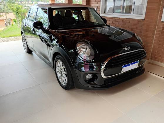 Mini Cooper 1.5 12V Turbo Gasolina 4P Automático