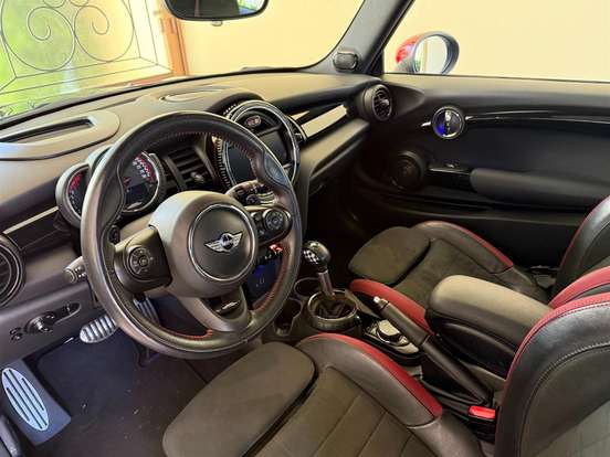 MINI-COOPER-2.0 JOHN COOPER WORKS 16V TURBO GASOLINA 2P AUTOMATICO MINI-COOPER-2017