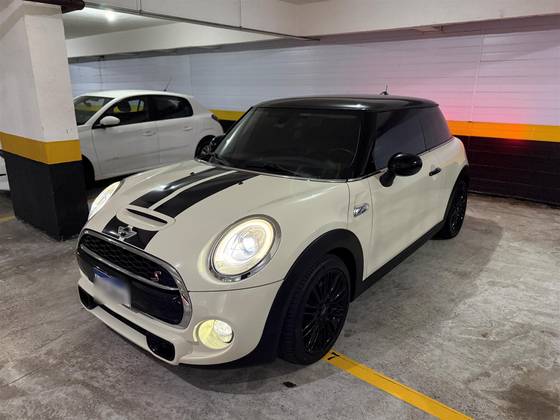 Mini Cooper 2.0 S Exclusive 16V Turbo Gasolina 2P Automático