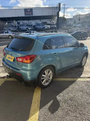 MITSUBISHI-ASX-2011
