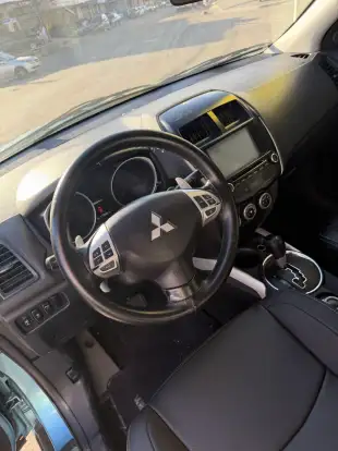 MITSUBISHI-ASX-2011