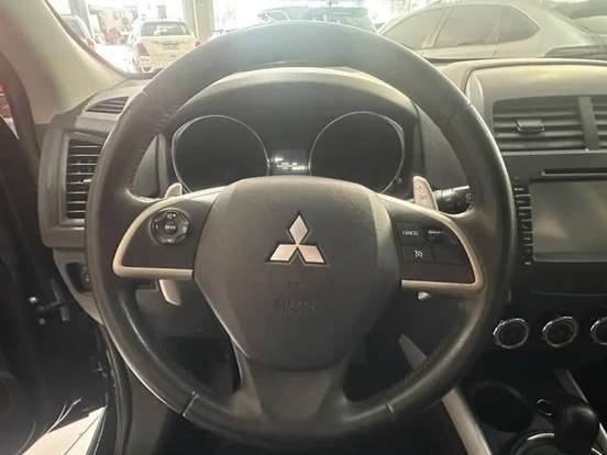 MITSUBISHI-ASX-2015