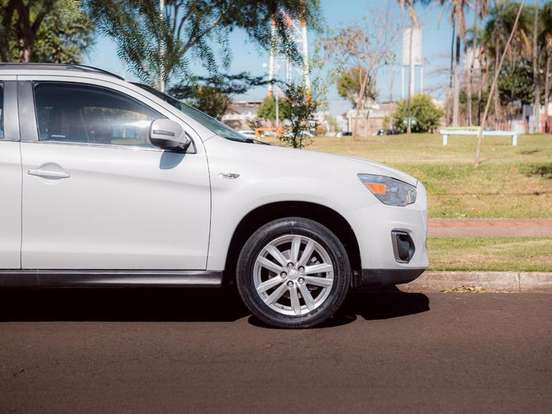 MITSUBISHI-ASX-2.0 4X4 AWD 16V GASOLINA 4P AUTOMÁTICO MITSUBISHI-ASX-2013