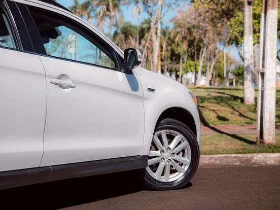 MITSUBISHI-ASX-2.0 4X4 AWD 16V GASOLINA 4P AUTOMÁTICO MITSUBISHI-ASX-2013