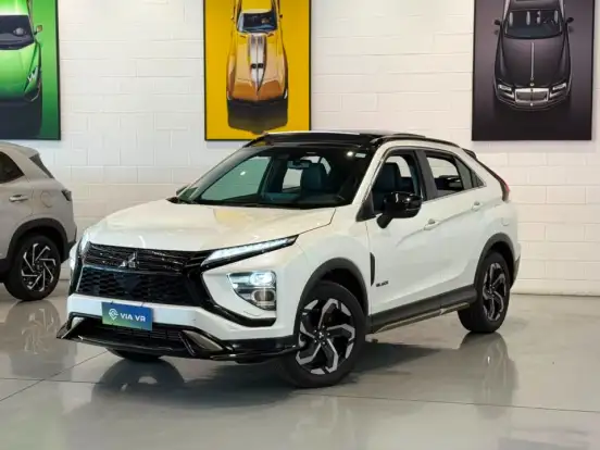 MITSUBISHI-ECLIPSE CROSS-1.5 MIVEC TURBO GASOLINA HPE-S BLACK S-AWC CVT MITSUBISHI-ECLIPSE CROSS-2025