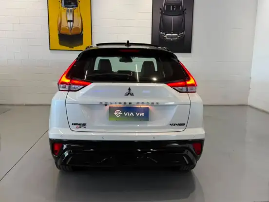 MITSUBISHI-ECLIPSE CROSS-1.5 MIVEC TURBO GASOLINA HPE-S BLACK S-AWC CVT MITSUBISHI-ECLIPSE CROSS-2025