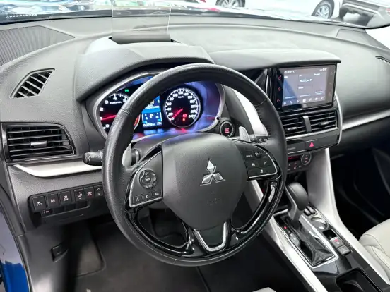 MITSUBISHI-ECLIPSE CROSS-2024